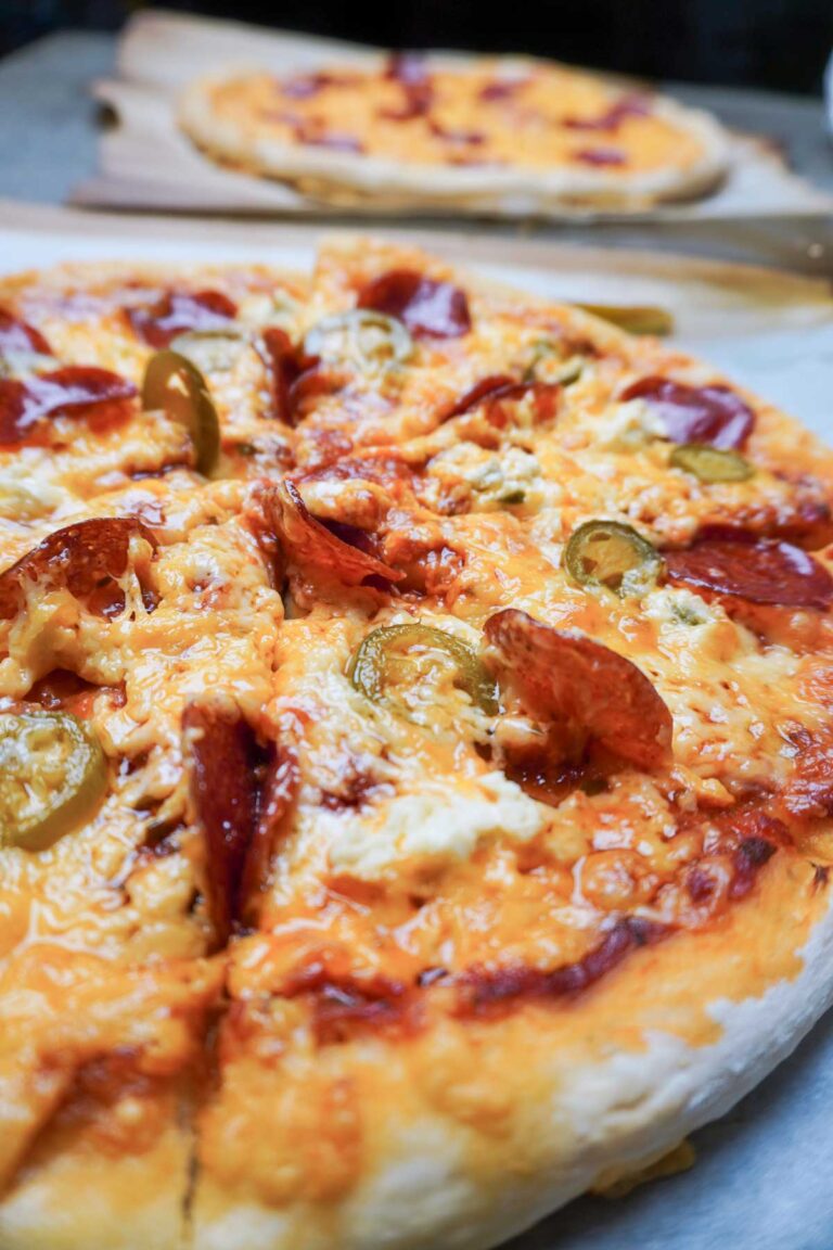 Easy Jalapeño Popper Pizza on Sourdough Crust